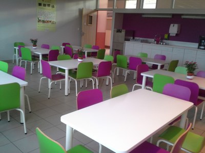 cantine des maternelles (1)
